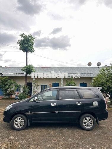 Toyota Innova 2006 G - chuẩn 108000 km..xe cọpp