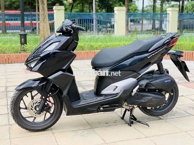 HONDA VARIO 160 ĐEN XE MỚI ĐĂNG KÝ NHƯ MỚI TINH