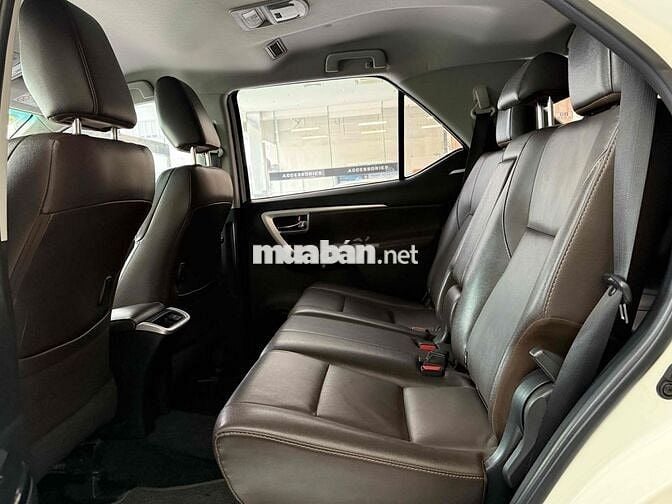Toyota Fortuner 2018 2.7V 4x2 - Máy Xăng - Cực Đẹp