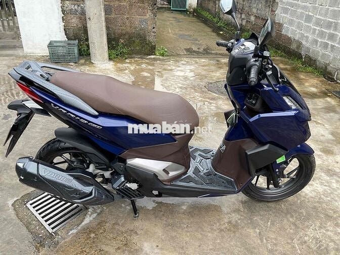 Cần bán vario 160 2024 chạy 5500km như mới