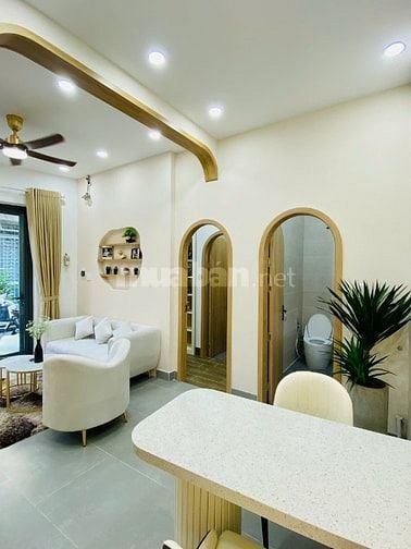 CHÍNH CHỦ NGỢP BANK GIẢM SÂU 700TR BÁN NHÀ 911/QUANG TRUNG NGANG 7M 