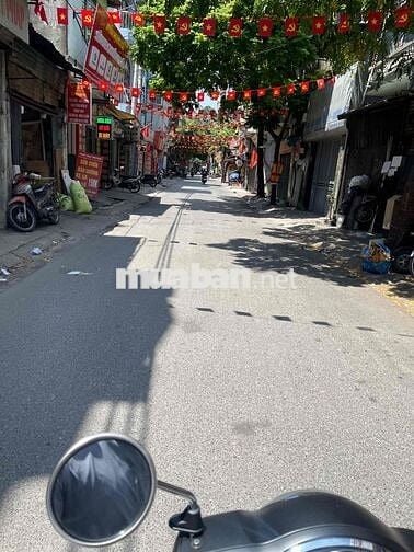 OTO ĐẬU CỔNG- TRƯƠNG ĐỊNH- 30M2-5T- 7TỶ(CTL) - KHU DÂN TRÍ- NHÀ NHÌN