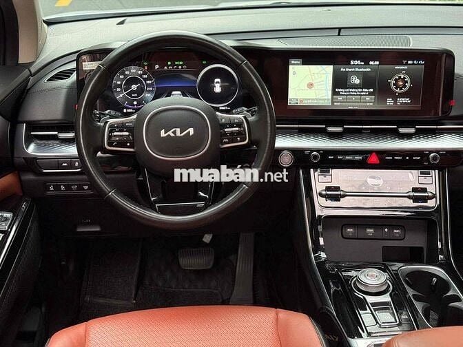 Kia Carnival 2022 Signature 2.2D - 34.000 km