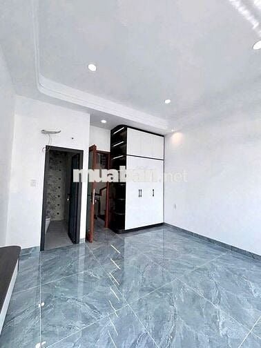 NHÀ MỚI XÂY - 72F Nguyễn Hồng Đào, P13,TB- 3 lầu, DTSD 320m2