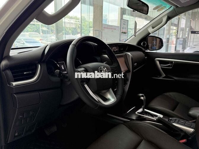 Toyota Fortuner 2018 2.7V 4x2 - Máy Xăng - Cực Đẹp