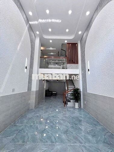 NHÀ MỚI XÂY - 72F Nguyễn Hồng Đào, P13,TB- 3 lầu, DTSD 320m2