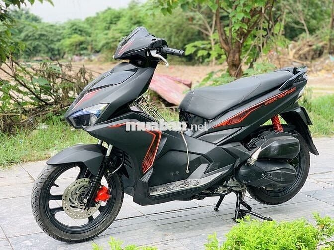HONDA AIR BLADE 125 FI BẢN ĐEN SẦN KHÓA SMARKEY