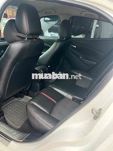 Mazda 2 2016  1.5 AT Sedan