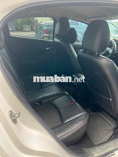 Mazda 2 2016  1.5 AT Sedan