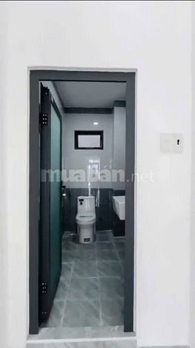 Bán gấp nhà ở Phan Văn Trị BT 55m2 / 1 tỷ 330tr SHR chủ kẹt vốn 