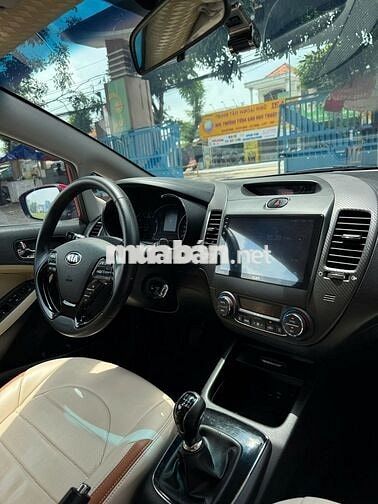 Kia Cerato 2018 1.6 MT - 60000 km