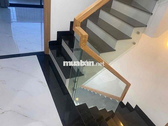 Cho Thuê Nhà Mới Xây Gần Tiểu Học Bình Chiểu,TL43,p.Bình Chiểu 10tr TL