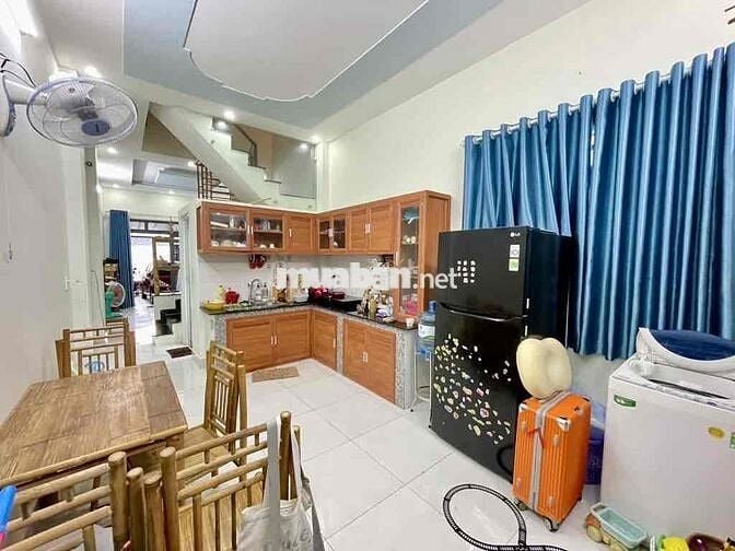 NHÀ 2 TẦNG- 4PN- 2WC- DT 69,3m2(3,2x22) Linh Xuân , Thủ Đức