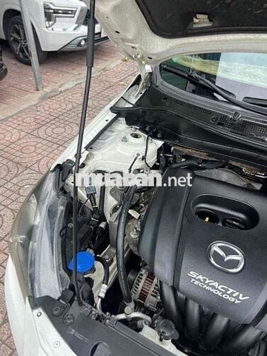 Mazda 2 2016  1.5 AT Sedan