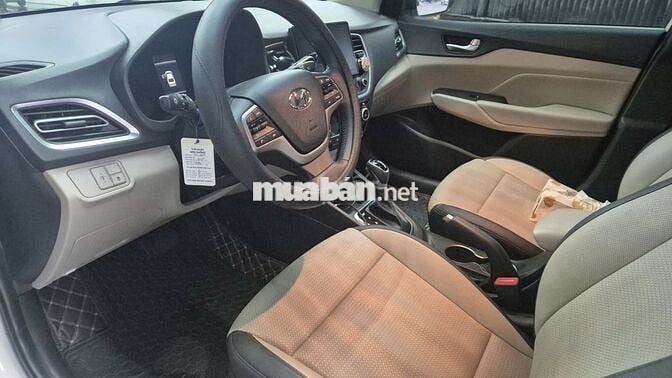 Hyundai Accent 2022 1.4 AT - 30000 km