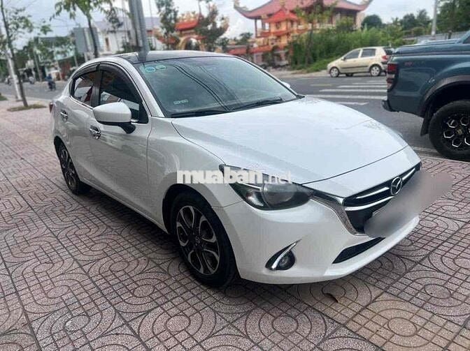 Mazda 2 2016  1.5 AT Sedan