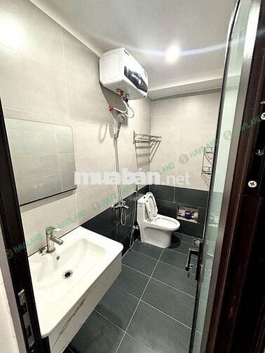 CHO THUÊ MẶT BẰNG VĂN PHÒNG NGAY TRUNG TÂM TP