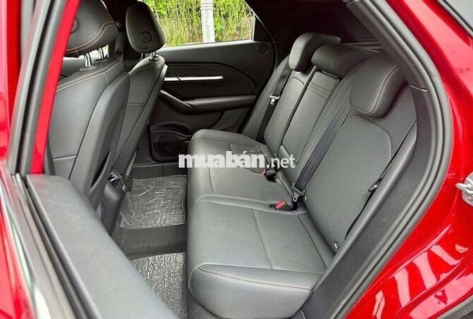 VinFast VF6 model 2025 Plus - 18000 km như mới
