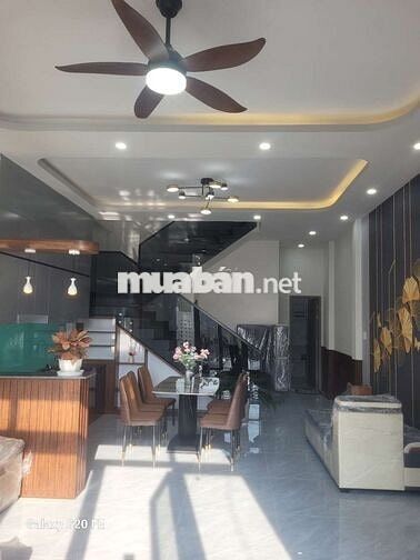 Nhà bán chính chủ . Mới hoàn thiên giáp hoc môm