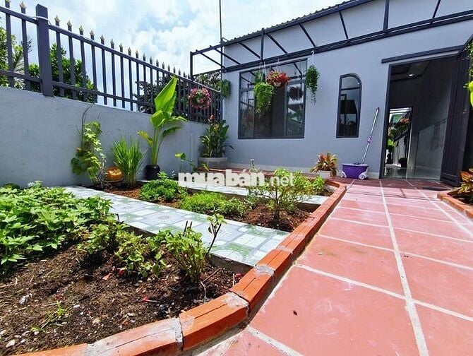 NHÀ VƯỜN MINI SIÊU XINH GIÁP HÓC MÔN
