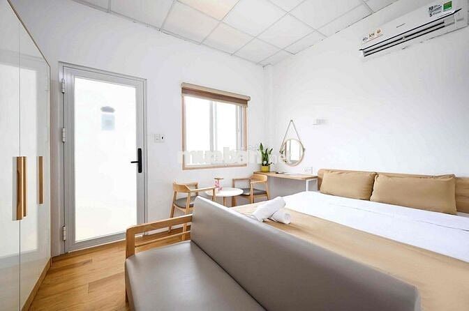 PHỐ ẨM THỰC PHAN XÍCH LONG - STUDIO FULL NỘI THẤT SIÊU XỊN CHO ANH EM