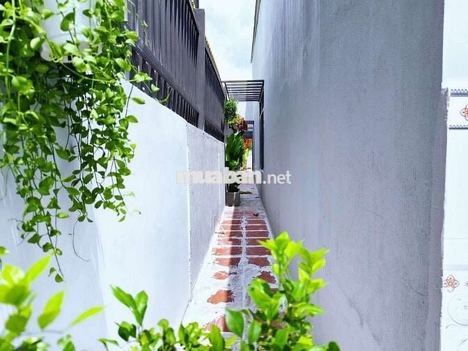 NHÀ VƯỜN MINI SIÊU XINH GIÁP HÓC MÔN