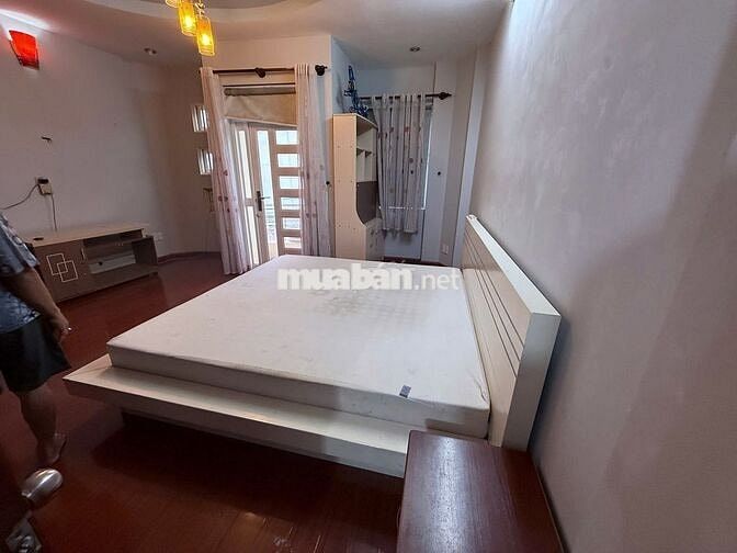 CHO THUÊ NHÀ NGUYÊN CĂN KHU PHAN XÍCH LONG, 3P3WC 1 LỮNG PHÚ NHUẬN