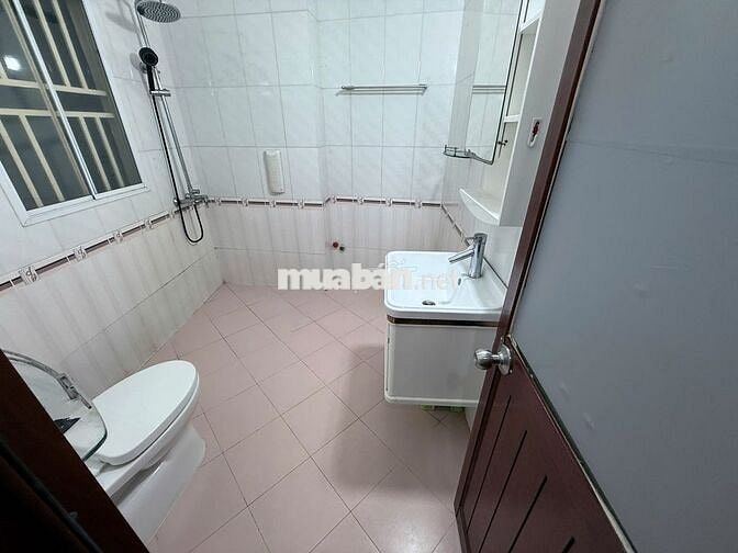 CHO THUÊ NHÀ NGUYÊN CĂN KHU PHAN XÍCH LONG, 3P3WC 1 LỮNG PHÚ NHUẬN