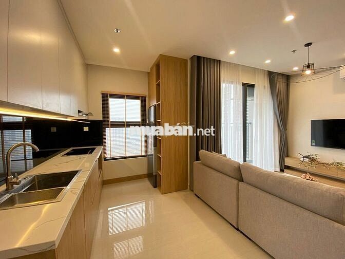 Cho thuê căn 3 ngủ mới tinh, giá 13tr/th có thể vào được luôn