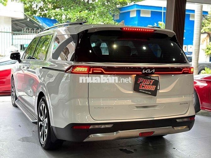 Kia Carnival 2023 Signature 2.2D - 32000km một chủ