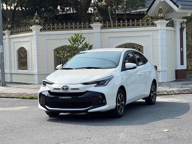 Vios 2024 1.5E CVT - 25000 km