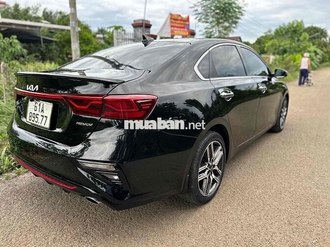 Kia Cerato 2021 2.0 AT PREMIUM - 80000 km