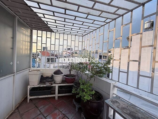CHO THUÊ NHÀ NGUYÊN CĂN KHU PHAN XÍCH LONG, 3P3WC 1 LỮNG PHÚ NHUẬN
