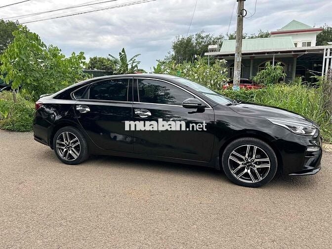 Kia Cerato 2021 2.0 AT PREMIUM - 80000 km