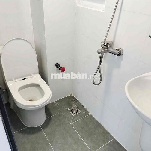 Phòng có gác full nội thất, 35m2 ngay Nguyễn Thị Huỳnh, gần sân bay