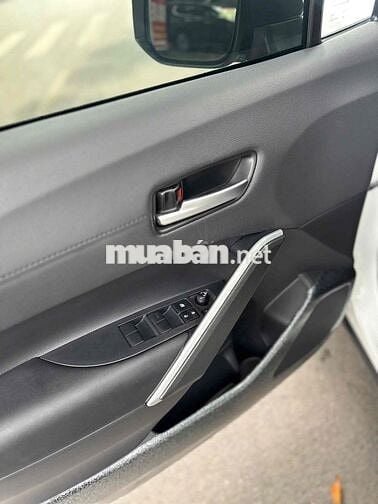 Corolla Cross 1.8V sx 2021 chạy 2 vạn siêu mới