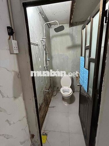 nhà cho thuê , làm nhà xưởng hoặc nhà ở