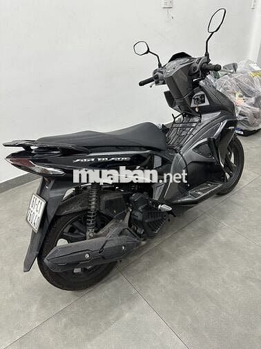 Chính chủ Gò Vấp xe AB 2017 máy zin, bảo hành hãng