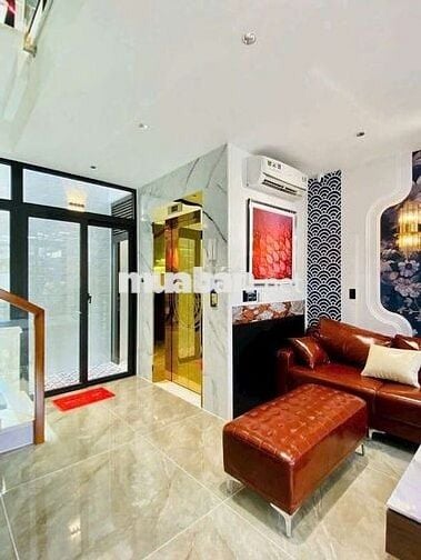 🏘💐 NHÀ MỚI XÂY 7X15 THANG MÁY ĐẸP LUNG LINH