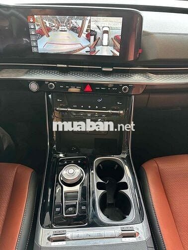 Kia Carnival 2023 Signature 2.2D - 32000km một chủ