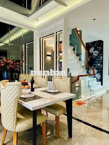 🏘💐 NHÀ MỚI XÂY 7X15 THANG MÁY ĐẸP LUNG LINH