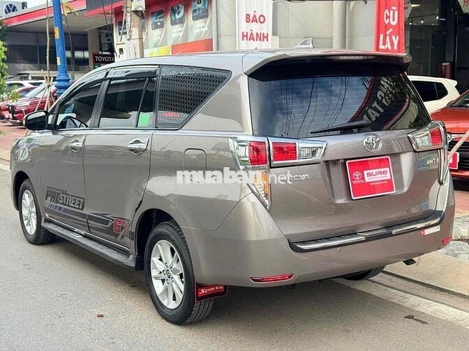 Toyota Innova 2020 2.0E - 140246 km