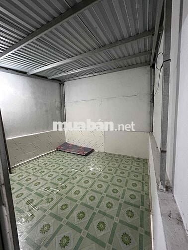 nhà cho thuê , làm nhà xưởng hoặc nhà ở