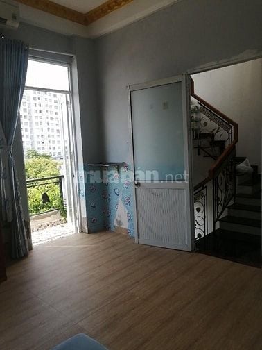 Cho thuê phòng trọ quận 8 giá 2tr500