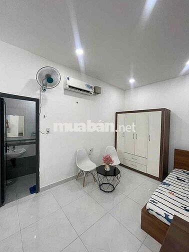 Studio Cửa Sổ Thoáng - 25m2 - Full Nội thất -Thang máy- Phan Xích Long
