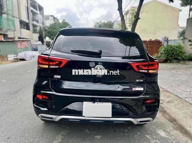 MG ZS 2023 màu đen, đi 2 vạn 1