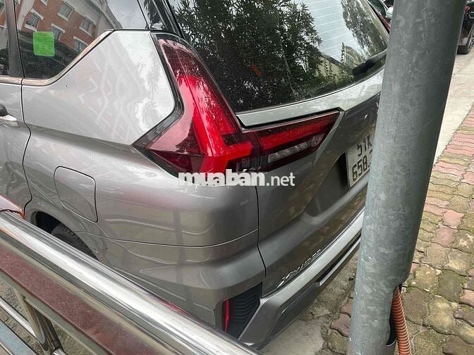 Mitsubishi Xpander 2022 AT Premium - 9950 km