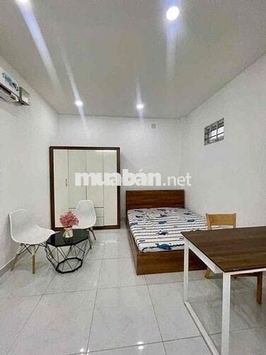 Studio Cửa Sổ Thoáng - 25m2 - Full Nội thất -Thang máy- Phan Xích Long