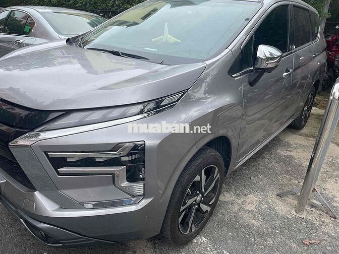 Mitsubishi Xpander 2022 AT Premium - 9950 km