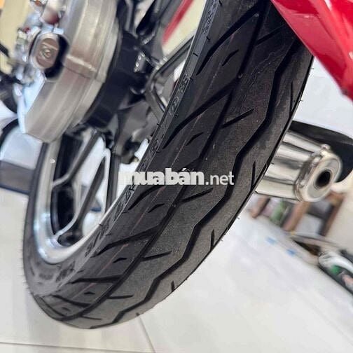 Super Cub 125 2018 Đỏ Trắng mẫu máy lớn 1 yên